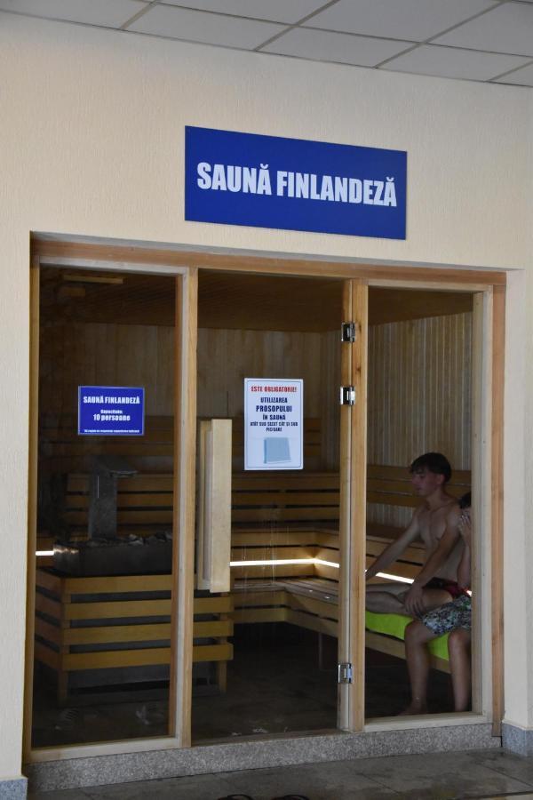 Hotel Alinalex - Paradisul Acvatic Braşov Dış mekan fotoğraf