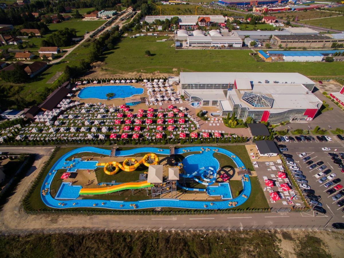 Hotel Alinalex - Paradisul Acvatic Braşov Dış mekan fotoğraf